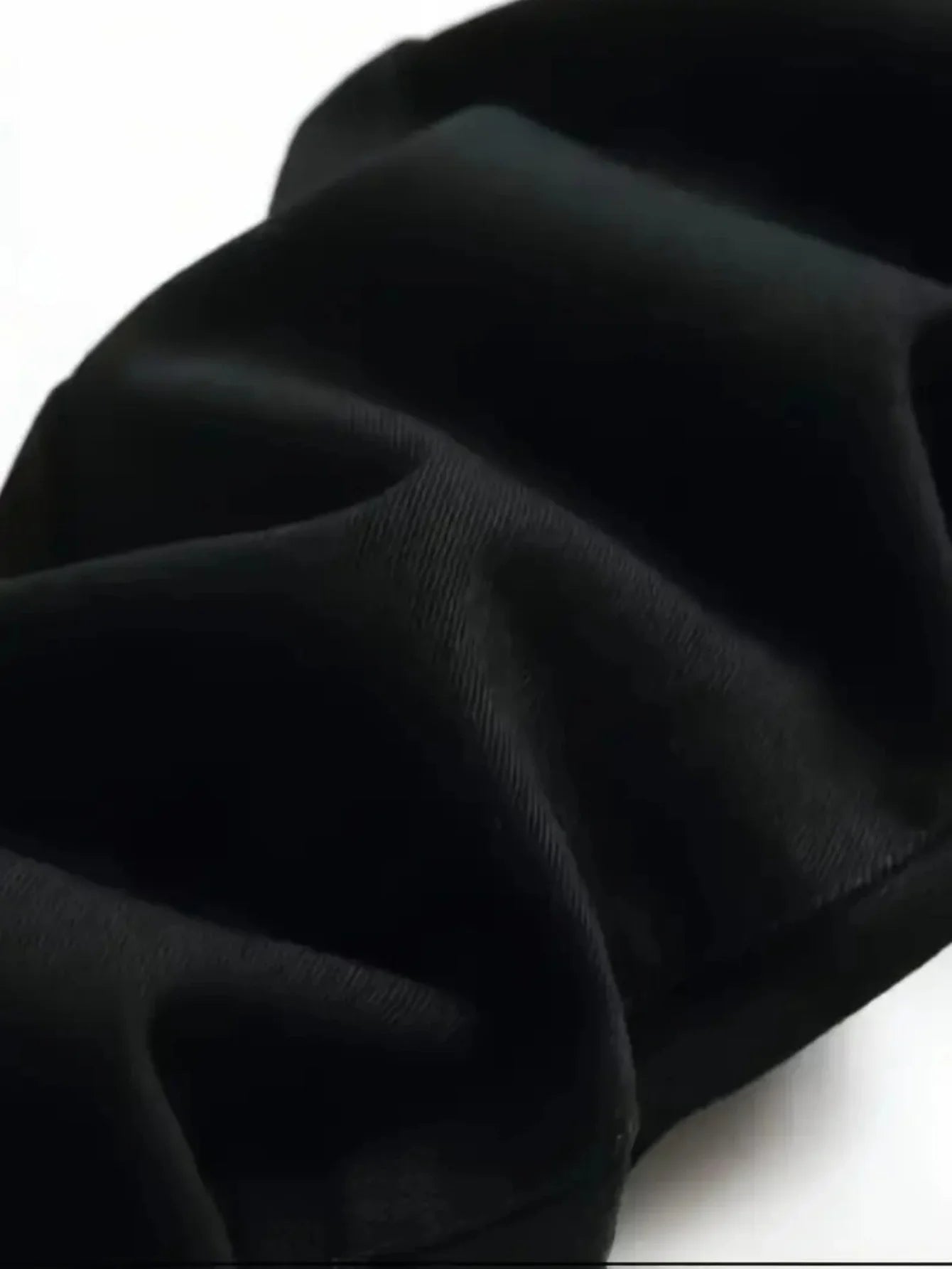 Men’s Slim Fit Black Jeans, Reinforced Denim Seams, Menswear Approved from Gym to Gallery