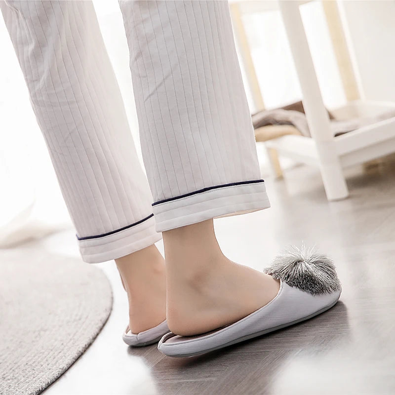 Red/Pink/Gray New Style At Home Slippers Indoor Winter Slippers Adult Women Soft Slipper Lovers Winter House Gilr Shoes