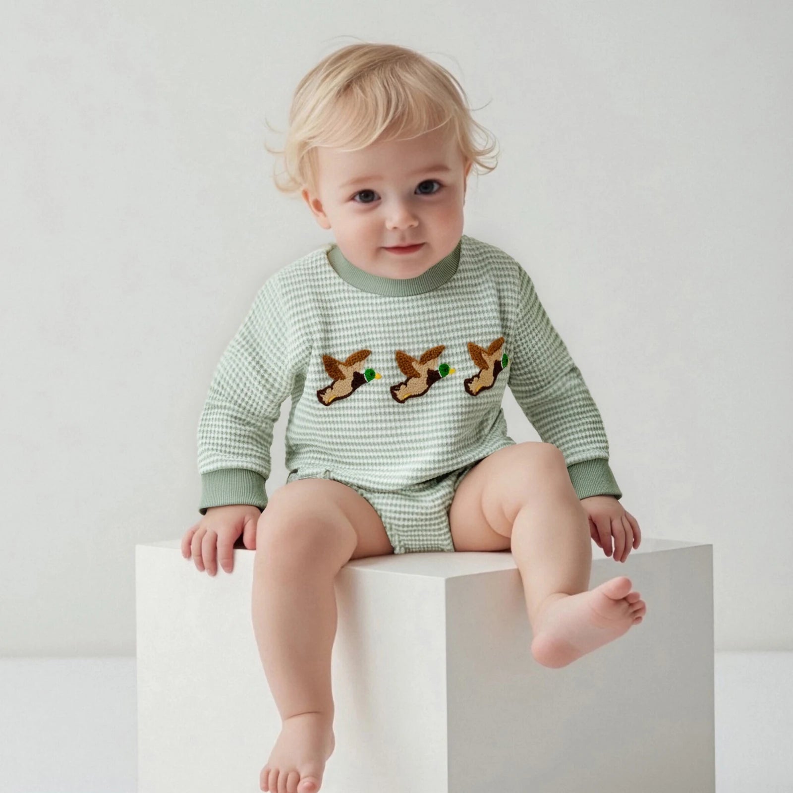 Lioraitiin Newborn Baby Boy Romper Long Sleeve Round Neck Duck Embroidery Bodysuit Fall Playsuit
