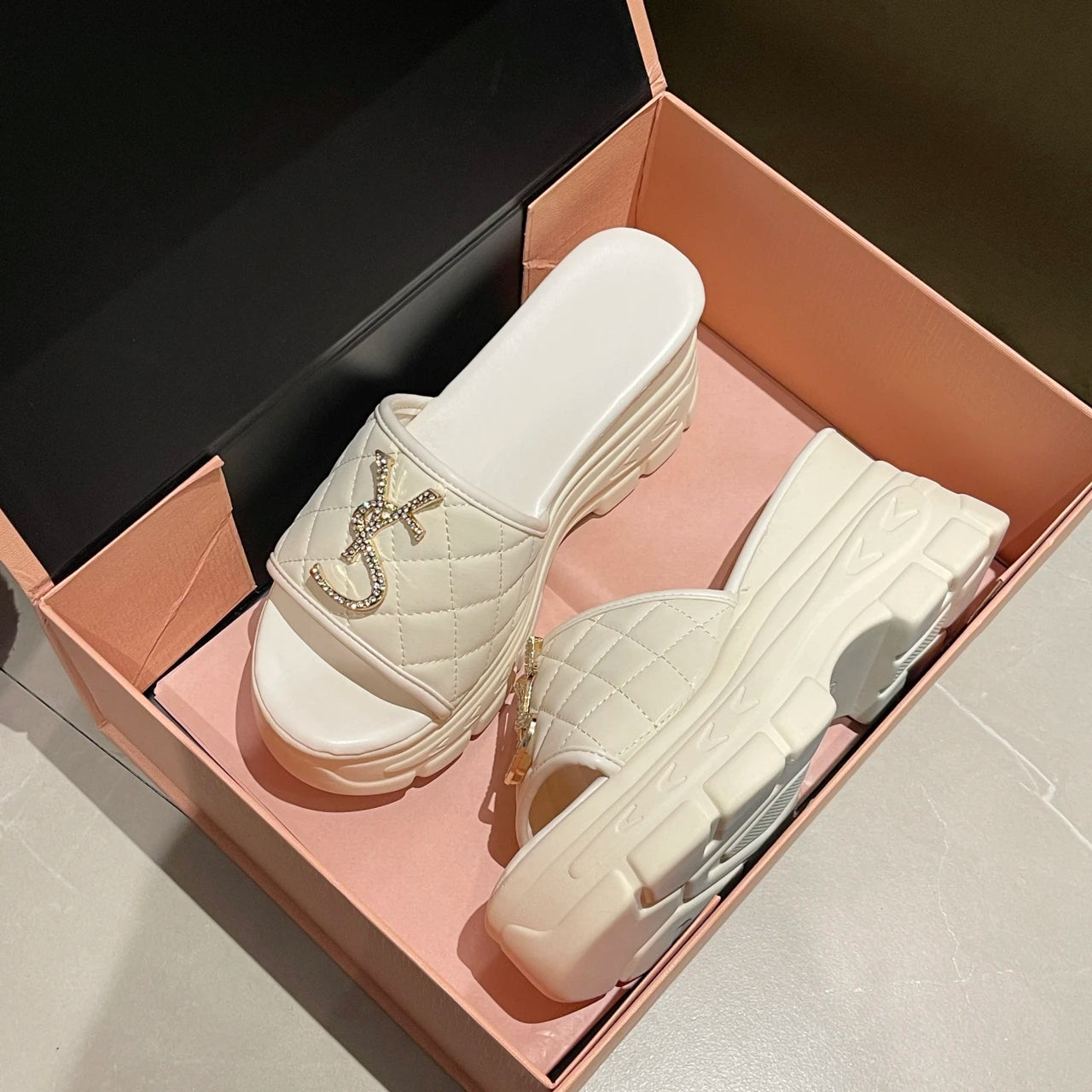 Women Sandals Summer Platform Letters Fashion Sandals Casual Comfortable Slipper Women Lightweight Non-slip Outside Slides Women