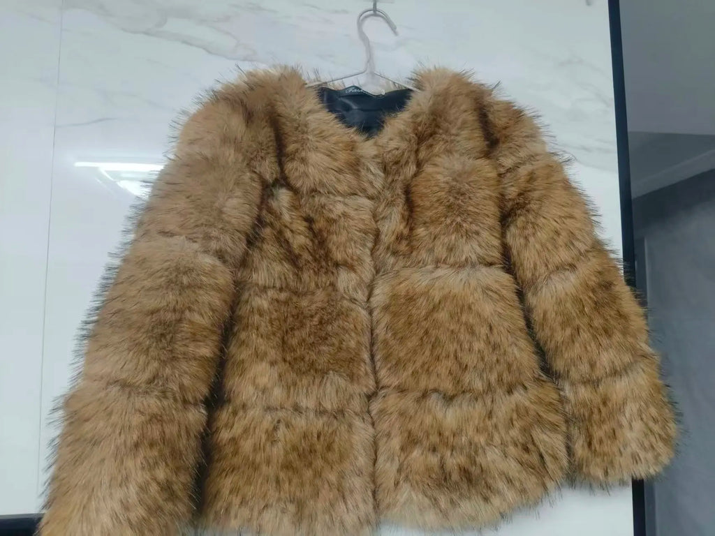 Women Fake Raccoon Fur Coat Ladies Winter Thick Warm Furry Faux Fur Fox Jackets Coats Patchwork Outerwear casaco feminina frio