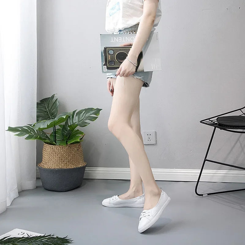 Shallow Mouth Leather Small White Shoes Women's 2026  Flat Shoes Casual Shoes Women Driving Pregnant Women Student Skate Shoes