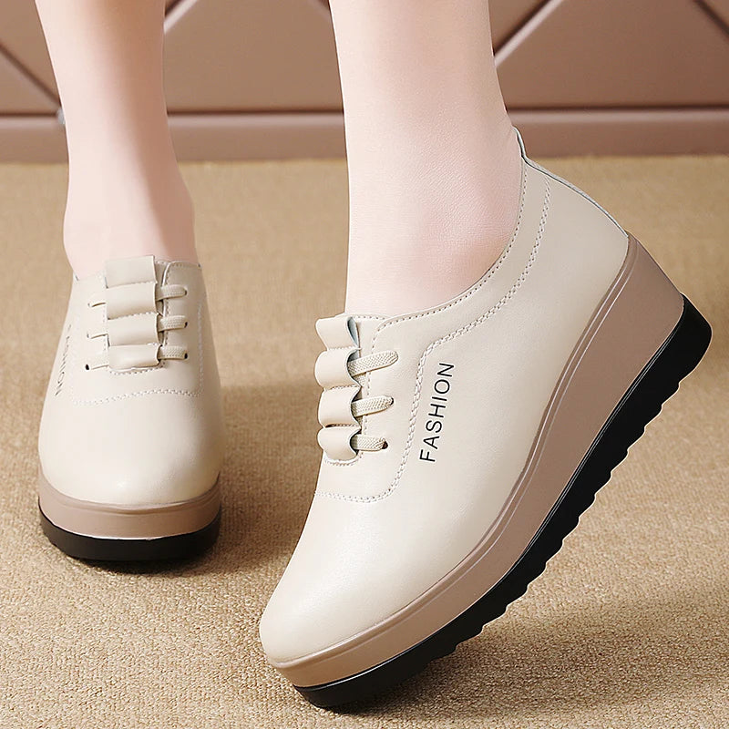 New women's 43 casual shoes, 100% genuine leather breathable and fashionable leather shoes for walking