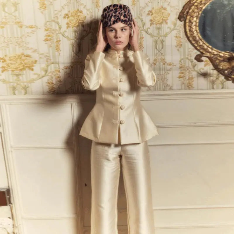 Vintage Stand Collar Velvet Frog Button Blazer Women Solid Long Sleeve Slim Cropped Jackets 2026 Spring Lady Fashion Outwear New