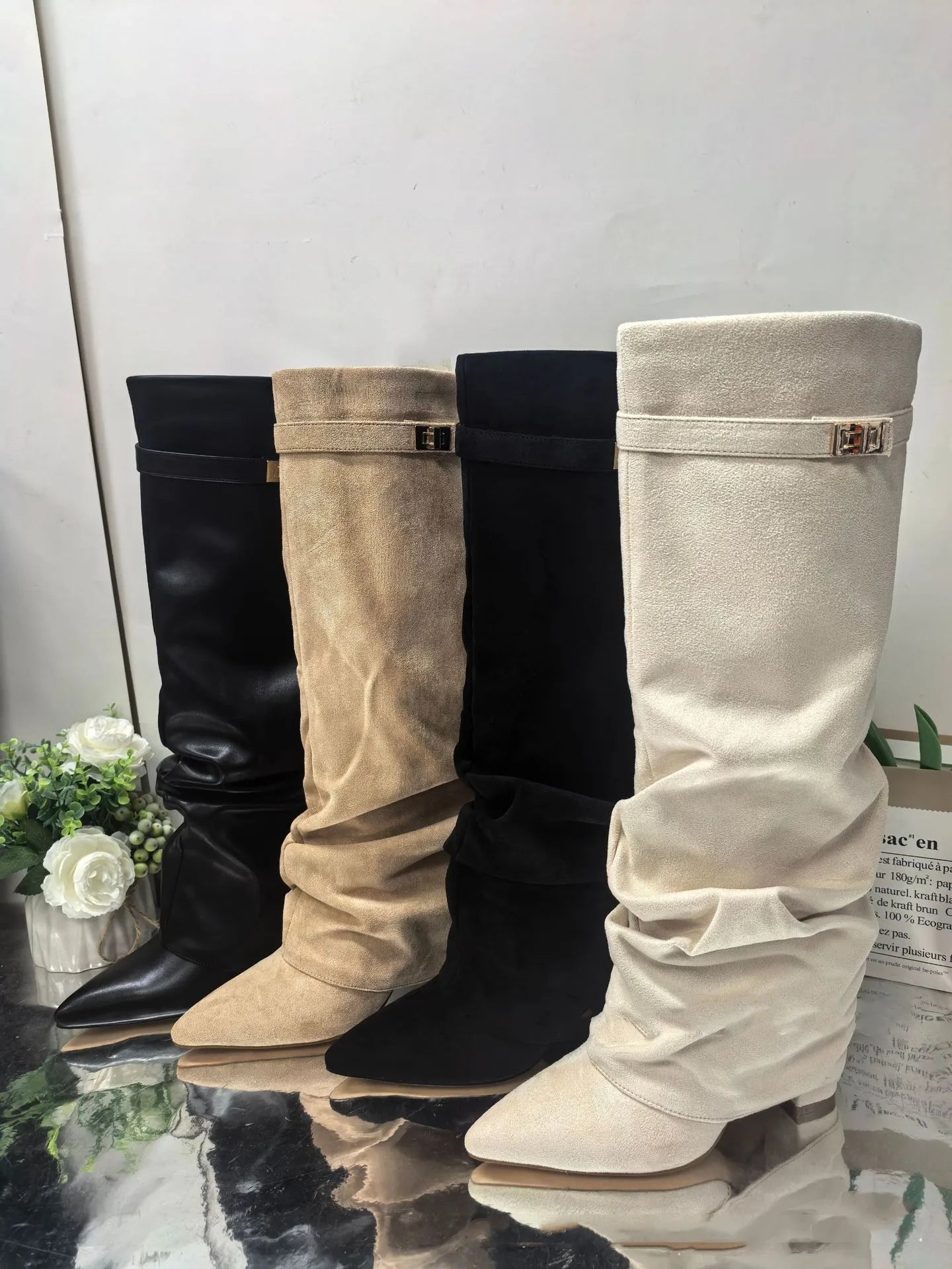 Ladies' Autumn and Winter New Pointed Knee High Women's Boots, Thick High-heeled Long Pants Boots, Fashionable Mid Rise Boots