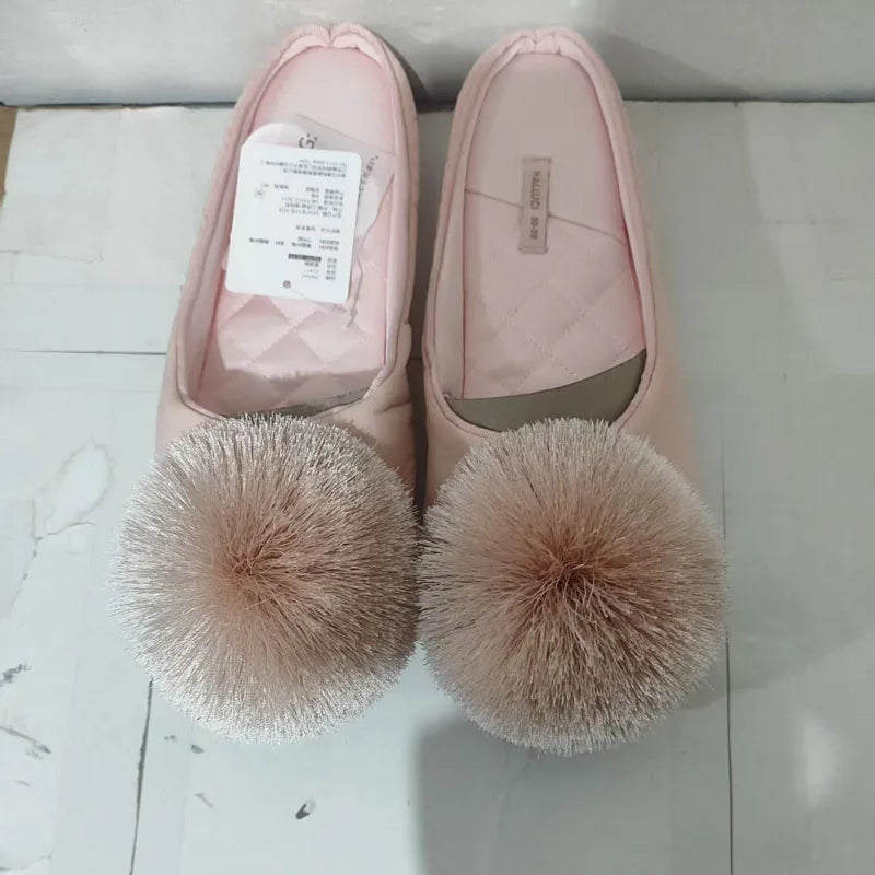 Red/Pink/Gray New Style At Home Slippers Indoor Winter Slippers Adult Women Soft Slipper Lovers Winter House Gilr Shoes