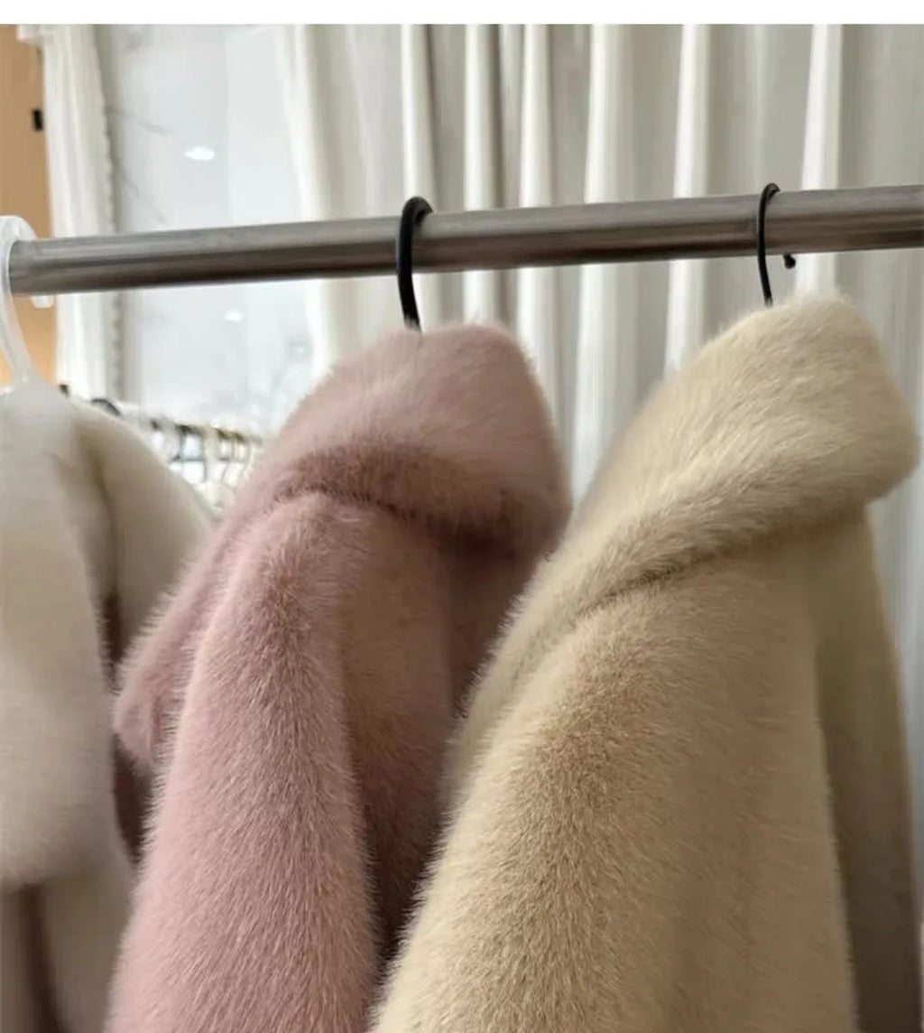 Women Winter Warm Thicken Long Fur Coat 2025 New Women Imitation Rabbit Fur Temperament Fur Coat Double-Breasted Fur Jacket