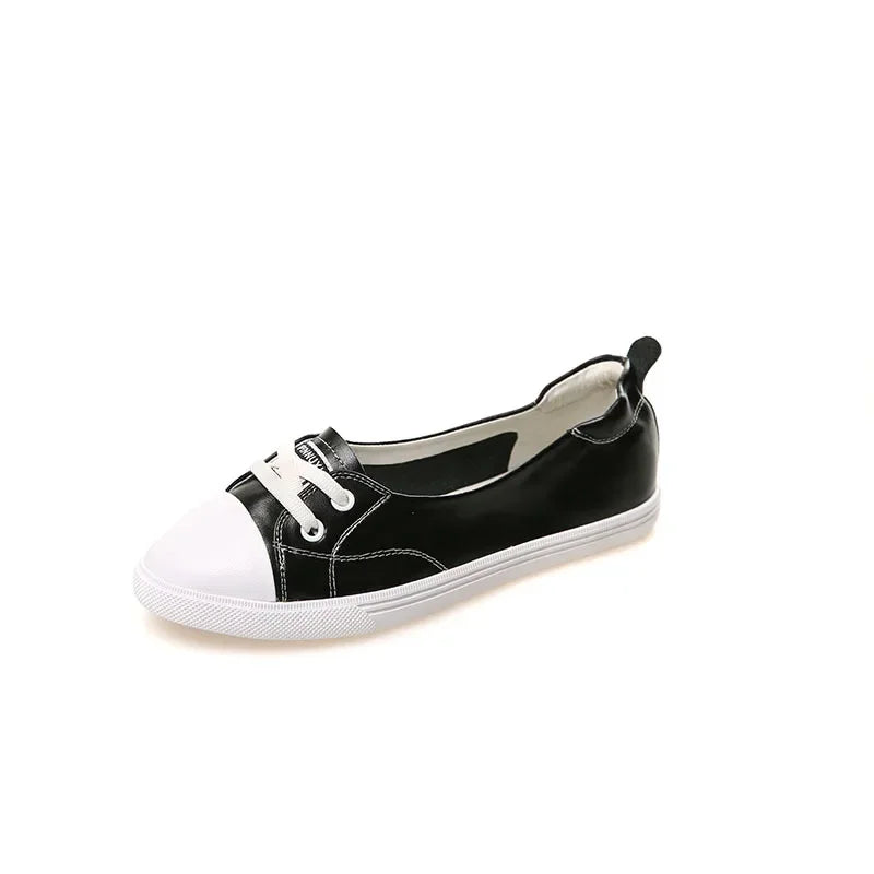 Shallow Mouth Leather Small White Shoes Women's 2026  Flat Shoes Casual Shoes Women Driving Pregnant Women Student Skate Shoes