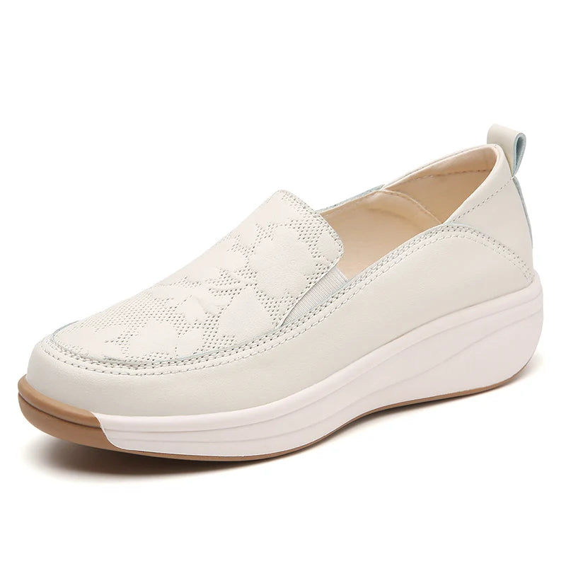 New women's 43 casual shoes, 100% genuine leather breathable and fashionable leather shoes for walking