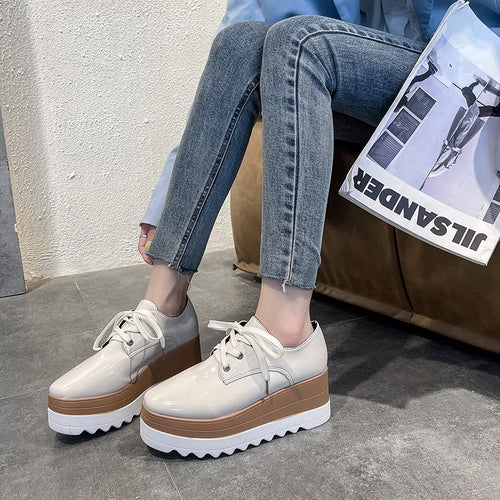 2024 New Spring Women Flat Platform Shoes Slip on Moccains Ladies Casual Shoes Woman Thick Sole Brogue Creepers Sneakers
