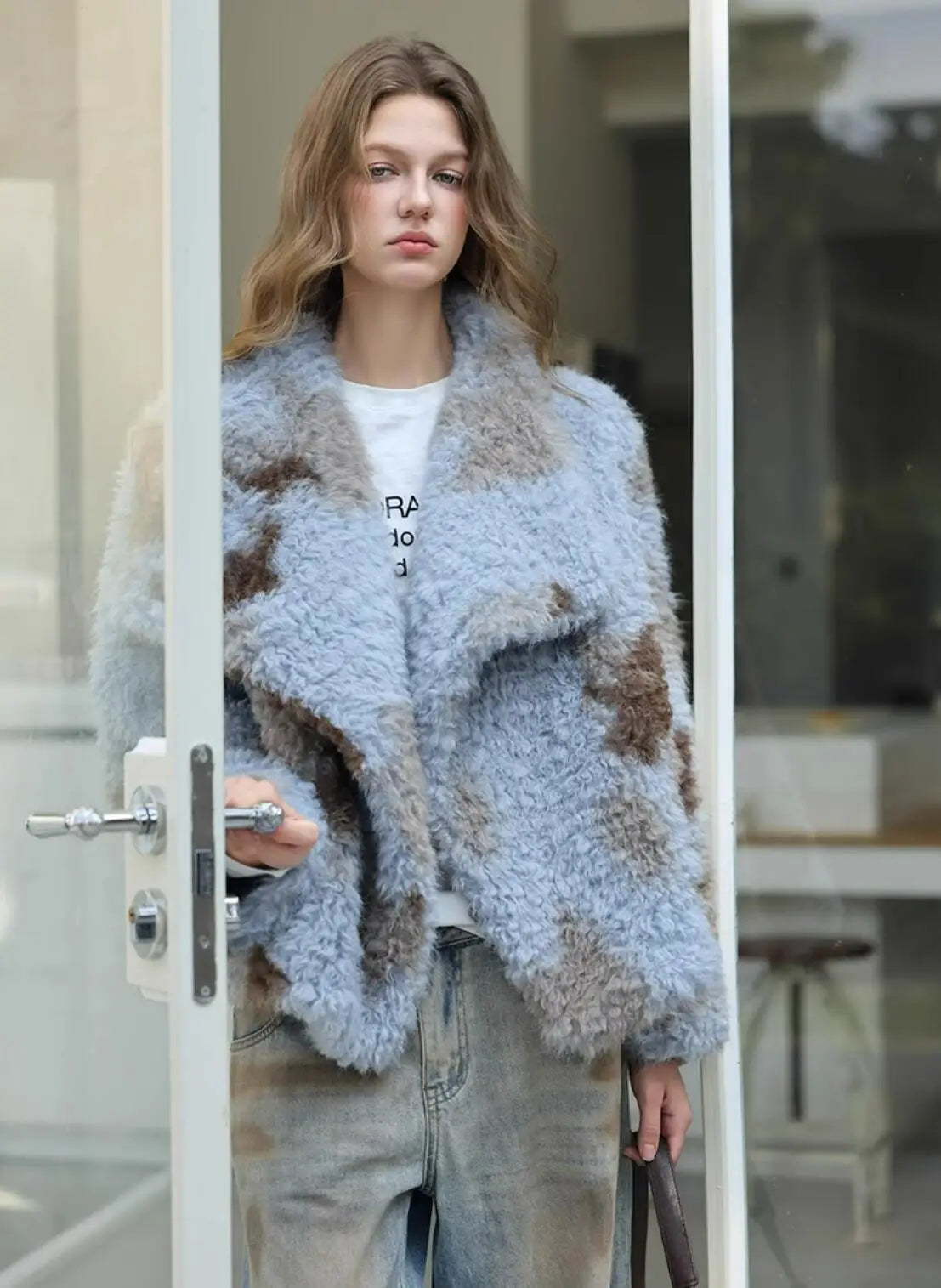 HIGH QUALITY Winter Large Lapel Curly Lamb Fur Coat Long sleeve Warm Shaggy Tie dye Gradient Faux Fur Jacket Loose Outerwear