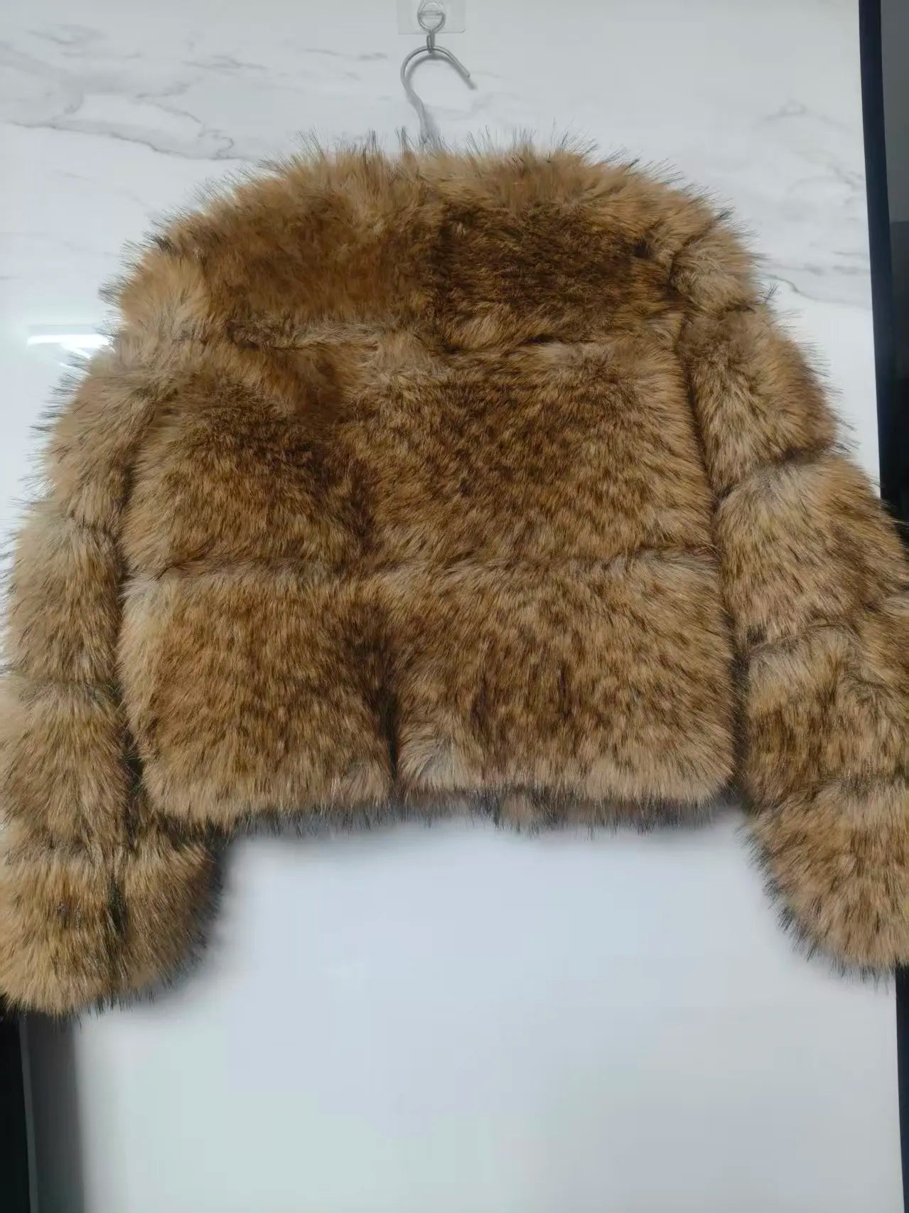 Women Fake Raccoon Fur Coat Ladies Winter Thick Warm Furry Faux Fur Fox Jackets Coats Patchwork Outerwear casaco feminina frio