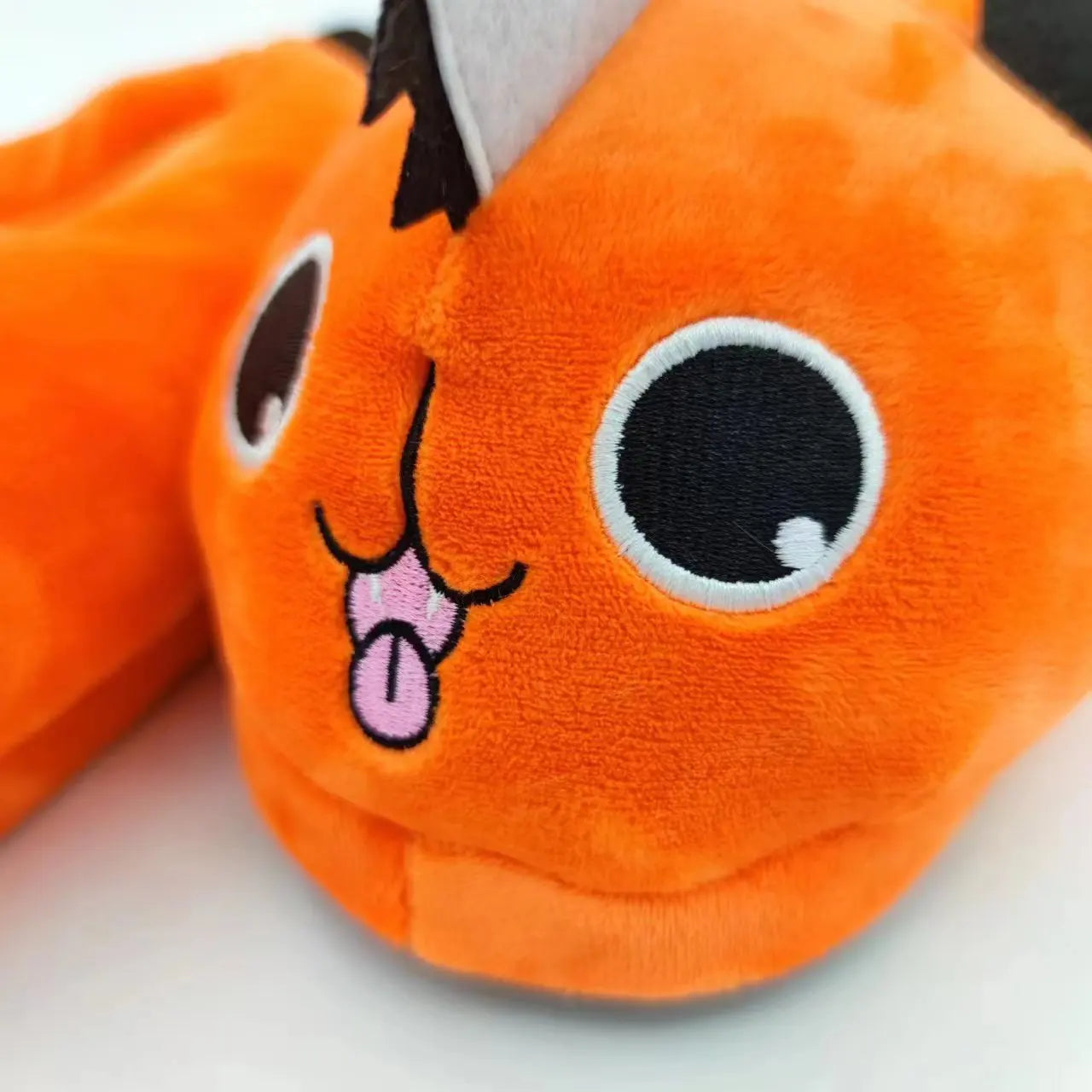 Anime Chainsaw Man Pochita House Slipper Winter Shoe Woman Warm Fuzzy Furry Cartoon Children Plush Grip Female Cute Home Slipper