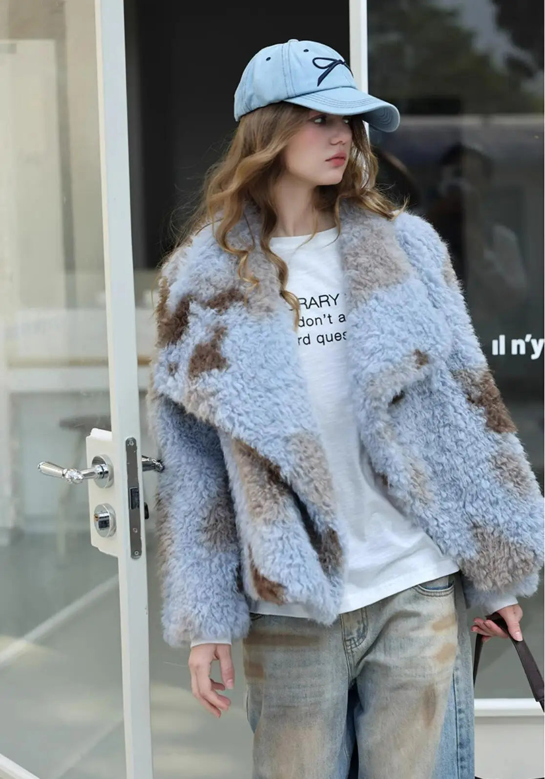 HIGH QUALITY Winter Large Lapel Curly Lamb Fur Coat Long sleeve Warm Shaggy Tie dye Gradient Faux Fur Jacket Loose Outerwear