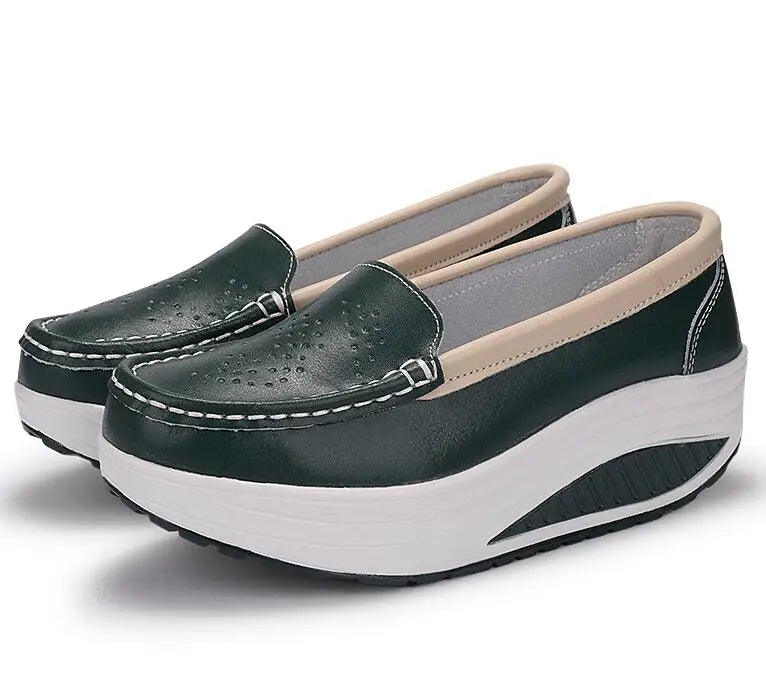 Women's shoes 2020 spring summer all-match mother single shoes leather rocking shoes platform platform nurse shoes work shoes