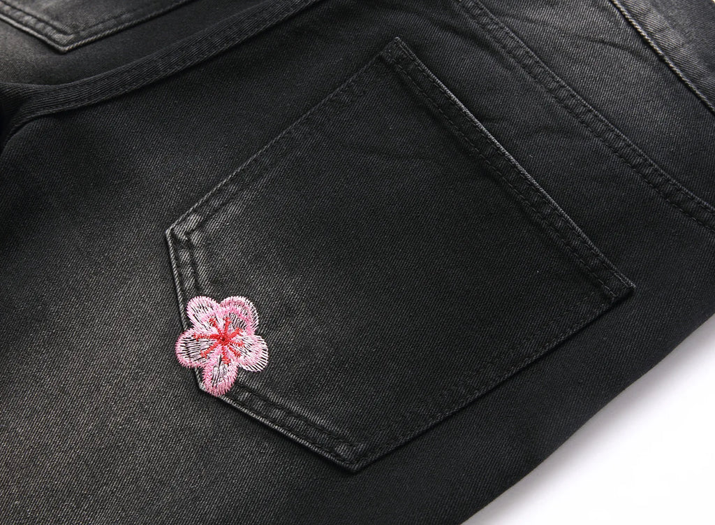 Men's high-street ripped jeans with floral embroidery patchwork, trendy street-style distressed flared jeans
