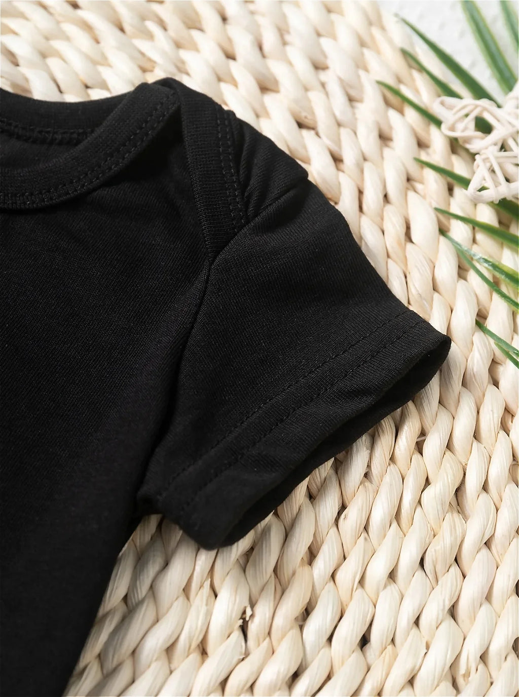 Baby Bodysuit Summer Crew Neck Fit Short Sleeve Infant Romper with Alphabet Print "I'm The Luckiest Trouble Maker", for Outdoor