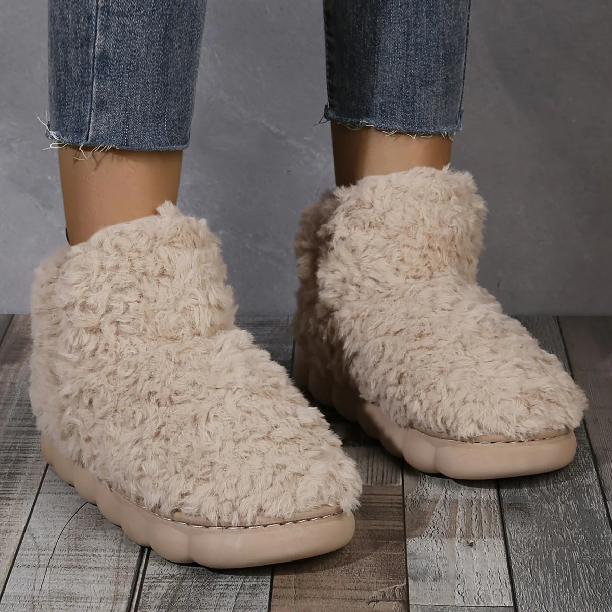 2025 Warm Solid Color Slipper Boots Casual Slip On Plush Lined Shoes Comfortable Indoor Home Slippers Home Bedroom Floor Slipper